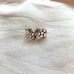 rose gold star earrings